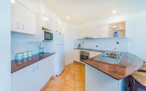 The Cove Yamba - Geraldton Accommodation 18