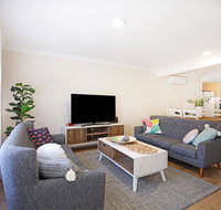 Abode  Culburra - Pet Friendly - 4 Mins to Beach - Geraldton Accommodation
