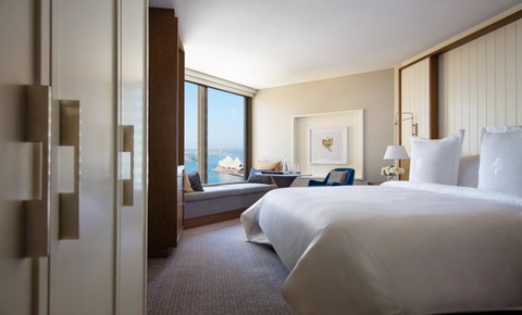 Four Seasons Hotel Sydney - Geraldton Accommodation 11