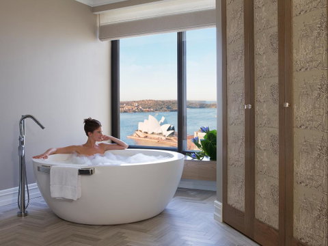 Four Seasons Hotel Sydney - Geraldton Accommodation 39