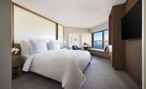 Four Seasons Hotel Sydney - Geraldton Accommodation 12