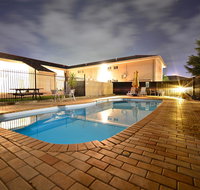 Winning Post Motor Inn - Geraldton Accommodation