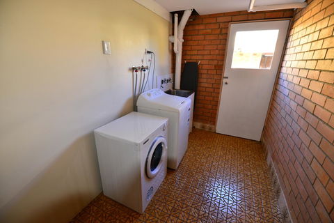 City Centre Apartments - Geraldton Accommodation 3