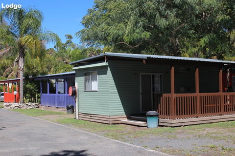 Lani\'s Holiday Island - Geraldton Accommodation 23