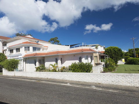 2 The Breckenridge - Geraldton Accommodation 4