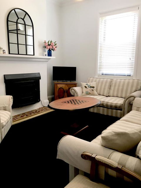 99 Hill Street Apartments - Geraldton Accommodation 4