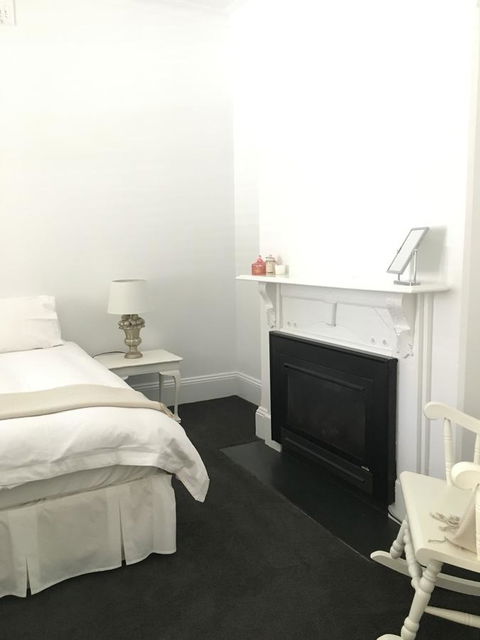 99 Hill Street Apartments - Geraldton Accommodation 3