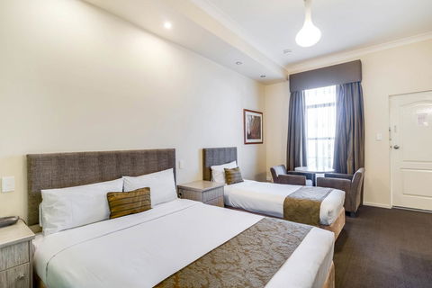 Prince Of Wales Hotel - Geraldton Accommodation 14