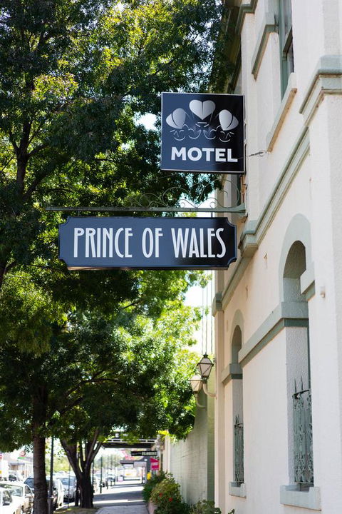 Prince Of Wales Hotel - Geraldton Accommodation 5