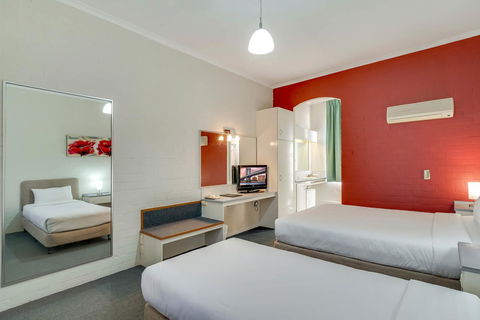 Prince Of Wales Hotel - Geraldton Accommodation 26