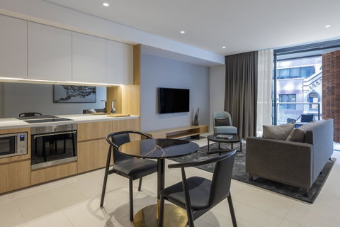 SKYE Suites Sydney - Geraldton Accommodation 17