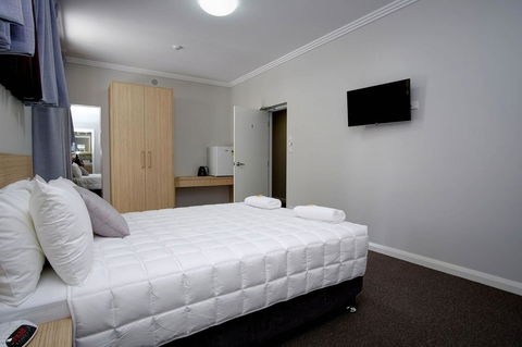 Lakes And Ocean Hotel Forster - Geraldton Accommodation 15