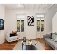 Walk to the city from this renovated heritage gem - Geraldton Accommodation