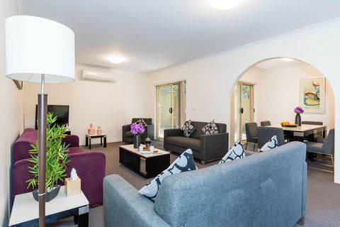 Eastwood Furnished Apartments - Geraldton Accommodation 0