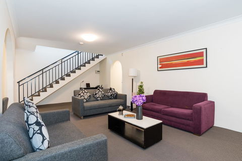 Eastwood Furnished Apartments - Geraldton Accommodation 3