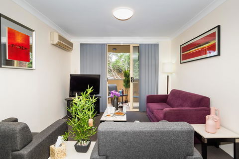 Eastwood Furnished Apartments - Geraldton Accommodation 1