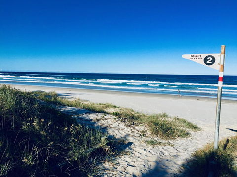 Casuarina Beachfront House - Hostie Properties - Geraldton Accommodation 11