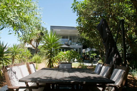 Casuarina Beachfront House - Hostie Properties - Geraldton Accommodation 14
