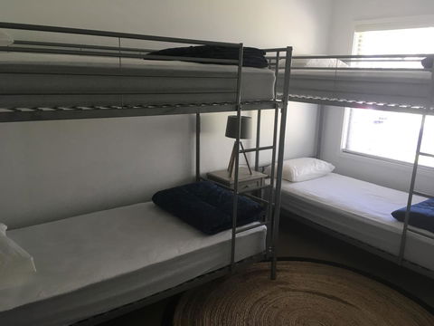 Tomaree Lodge - Geraldton Accommodation 4