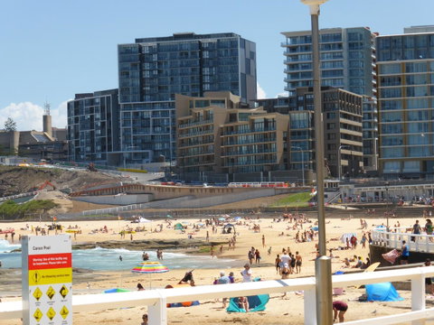 Arena Luxury Beachfront Apartment - Geraldton Accommodation 13