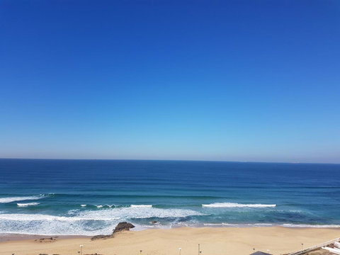 Arena Luxury Beachfront Apartment - Geraldton Accommodation 5
