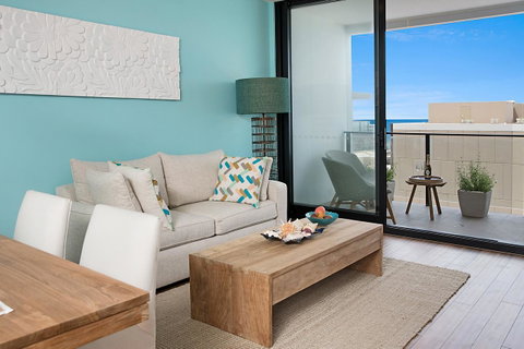 Arena Luxury Beachfront Apartment - Geraldton Accommodation 44