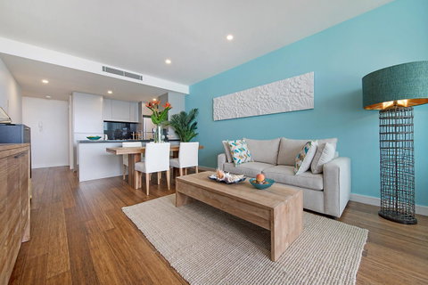 Arena Luxury Beachfront Apartment - Geraldton Accommodation 41