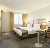Holiday Inn Parramatta - Geraldton Accommodation