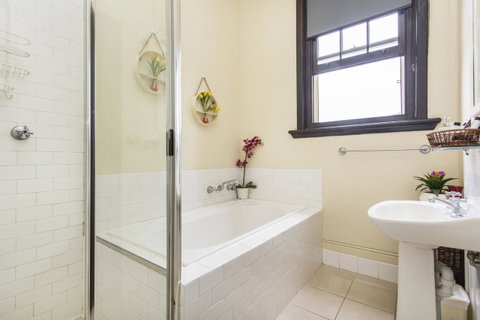 Sydney Harbour Bed And Breakfast - Geraldton Accommodation 16
