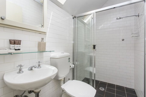Sydney Harbour Bed And Breakfast - Geraldton Accommodation 35