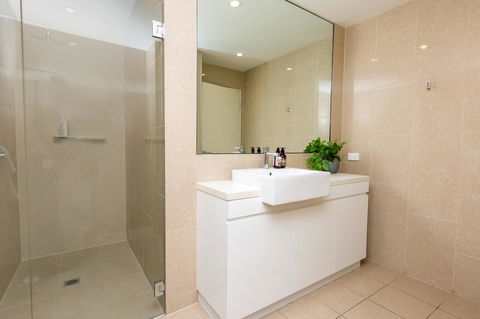 The Penthouse - Geraldton Accommodation 26