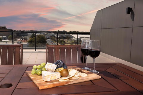 The Penthouse - Geraldton Accommodation 32