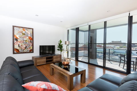 The Penthouse - Geraldton Accommodation 10