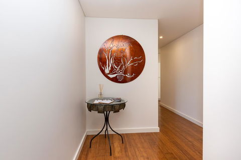 The Penthouse - Geraldton Accommodation 1