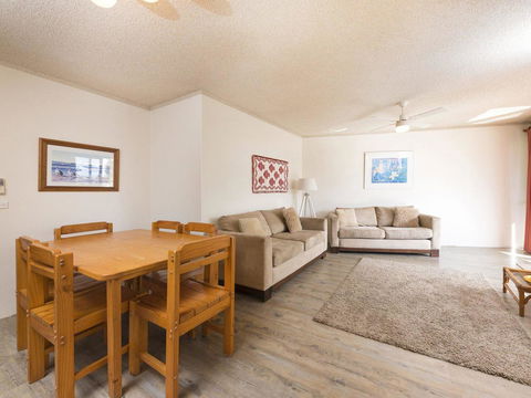 Centrepoint 10 - Geraldton Accommodation 2