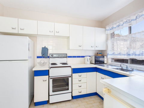 Aquarius 9 - Geraldton Accommodation 8