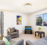 Aquarius 9 - Opposite Wallis Lake - Geraldton Accommodation