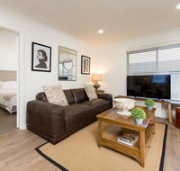 Sleeping in Style - Central  Sophisticated - Geraldton Accommodation