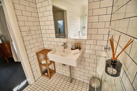 The Bronte Boutique Hotel - Geraldton Accommodation 21