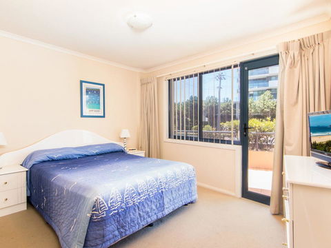 Millennium 102 With Pool In Complex - Geraldton Accommodation 3