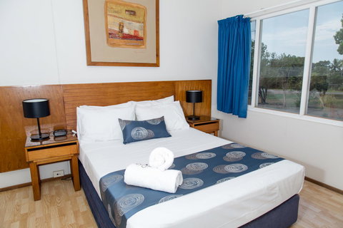 Cullen Bay Resorts - Geraldton Accommodation 1