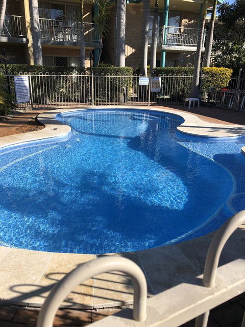 Beaches Serviced Apartments - Geraldton Accommodation 22