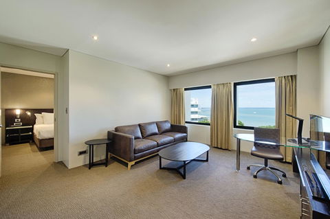 Hilton Darwin - Geraldton Accommodation 12