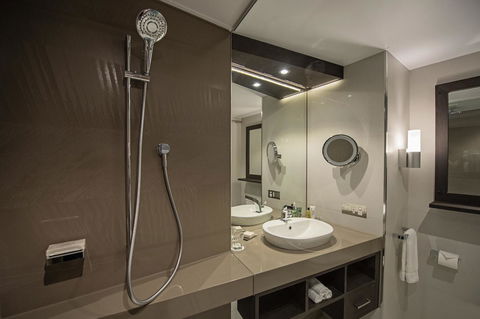 Hilton Darwin - Geraldton Accommodation 25