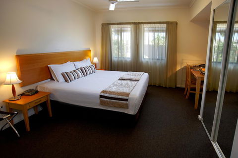 Metro Advance Apartments & Hotel - Geraldton Accommodation 8