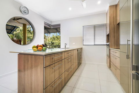 Elsey On Parap - Geraldton Accommodation 26