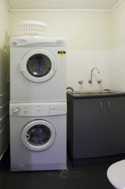 Corrigans Cove - Geraldton Accommodation 14