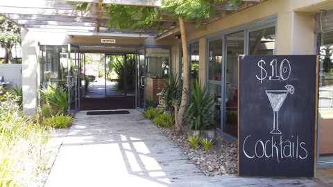 Corrigans Cove - Geraldton Accommodation 28