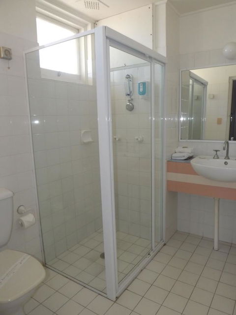 Golden Sands Motor Inn - Geraldton Accommodation 27