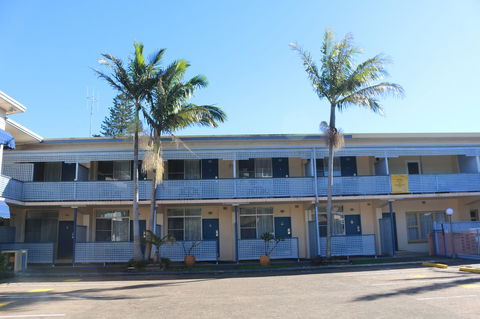 Golden Sands Motor Inn - Geraldton Accommodation 11